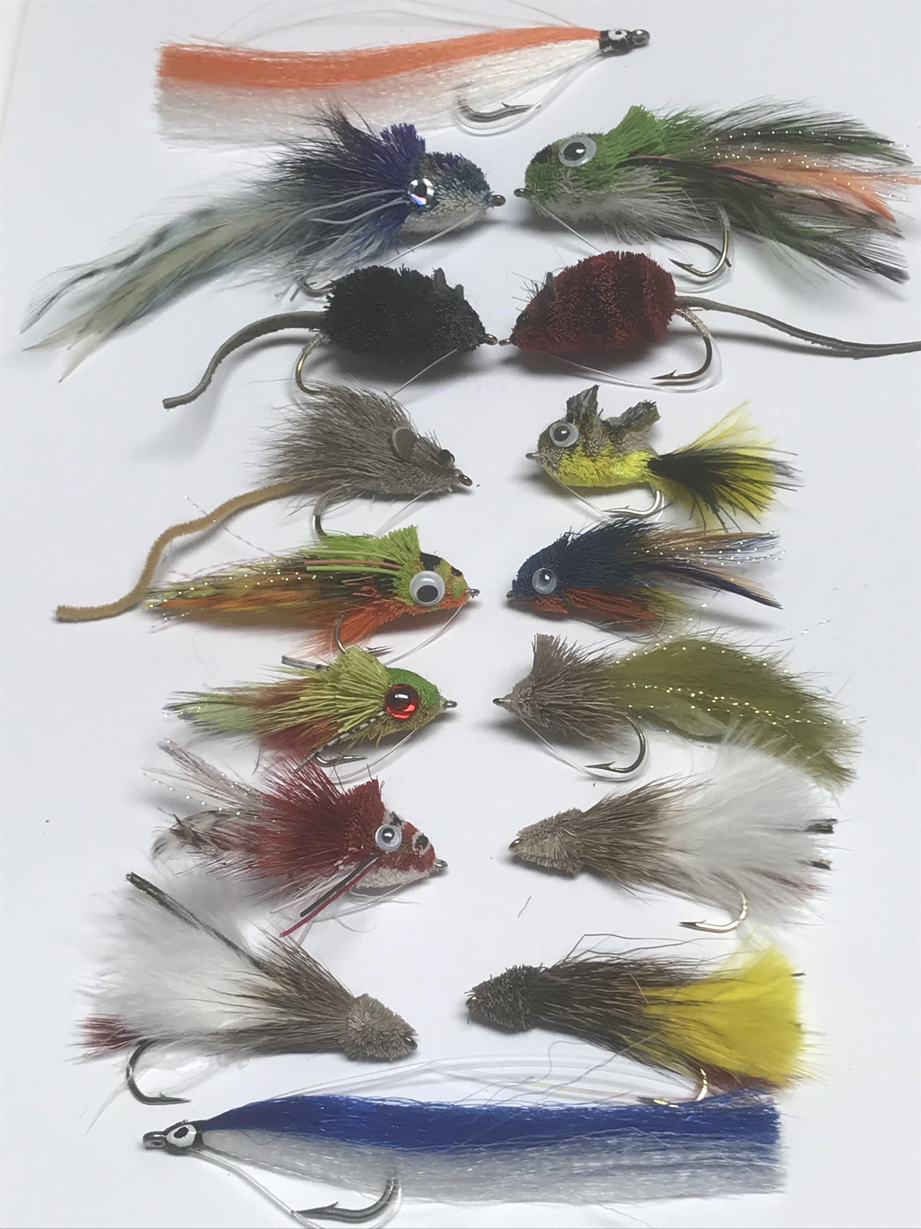 Pike and Bass Flies Sizes 4 up to 3/0 with weed guards Pack of sixteen
